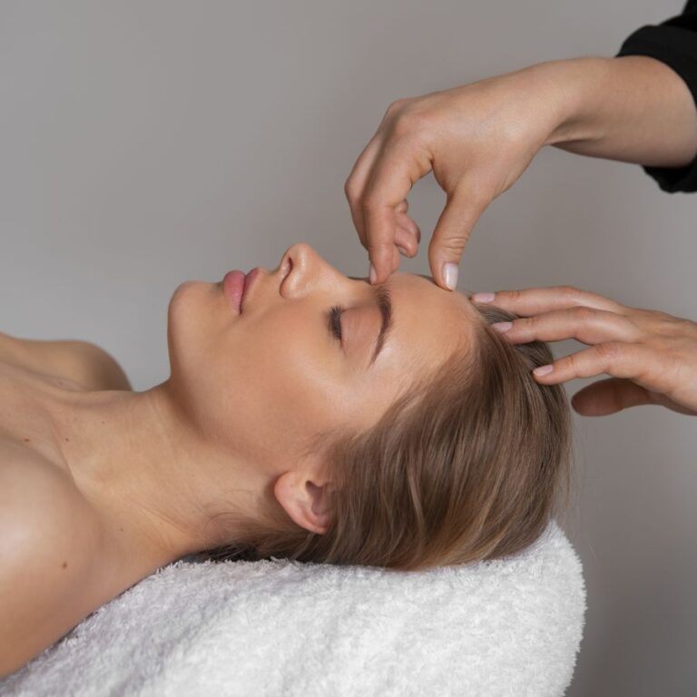 Ranní a večerní rutina péče o pleť